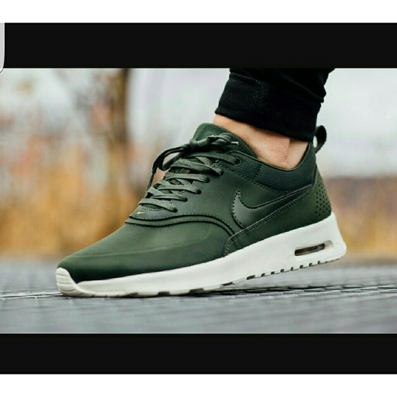 Nike Air Max Thea PRM Womens Style: 616723 027 Size: 7 Nike Air Max Thea PRM Womens Style: 616723 027 Size: 7