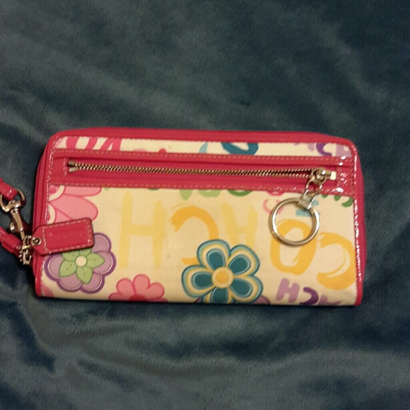 Coach wallet