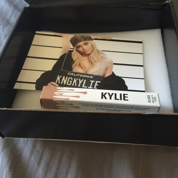 Kylie lipgloss