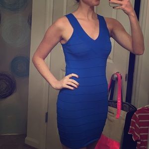 BUY THIS DRESS AND GET A FREE VS BAG 💙