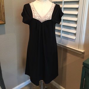 Jonathan Martin Knit dress sz 10 black/cream