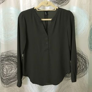 Forever 21 Army Green Chiffon Blouse 💚
