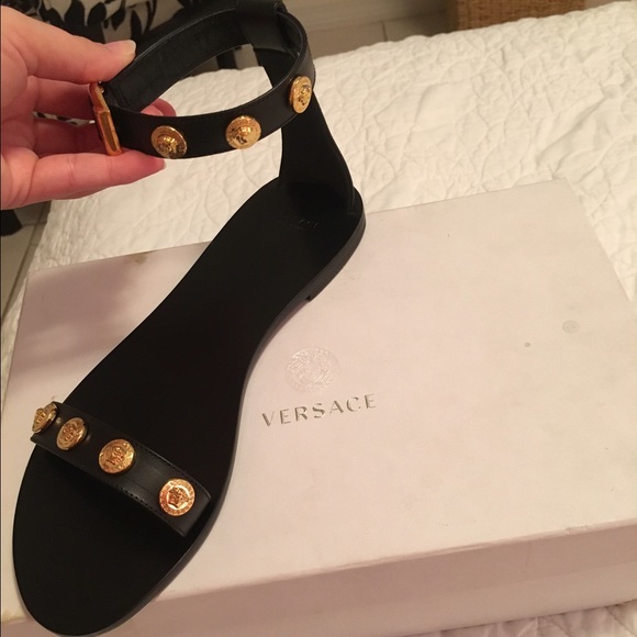 Versace ankle sandal - Picture 2 of 3