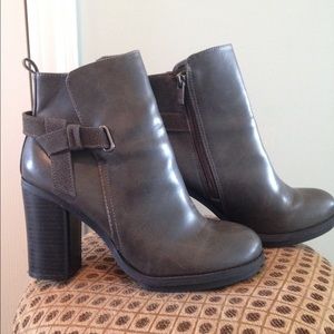 *Perfect for Fall! Worn Once* AX Brand from Target