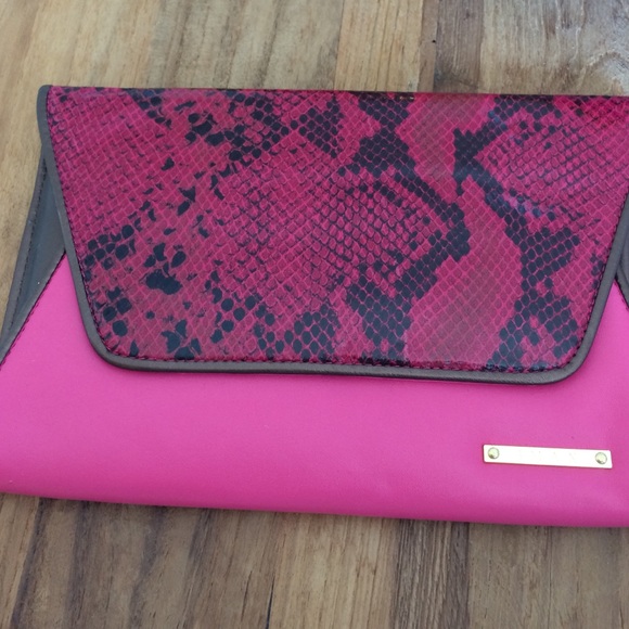 Fuscia and brown faux snake clutch