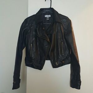 Faux leather croppes moto jacket