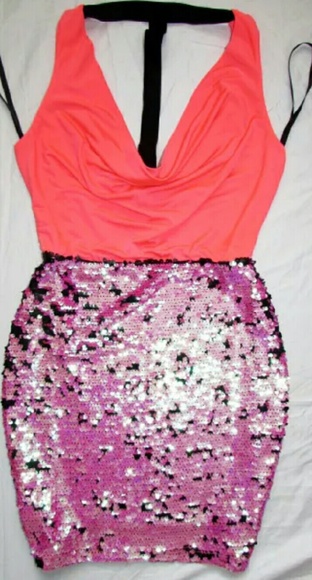CORAL MYNKA SEQUIN COWL HALTER SEXY DRESS - Picture 1 of 4