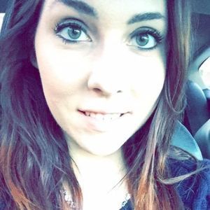 Meet your Posher, Brittni