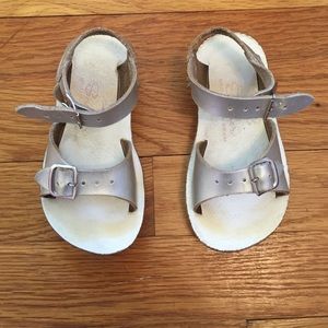 Sun-San silver sandals little girl sz 7