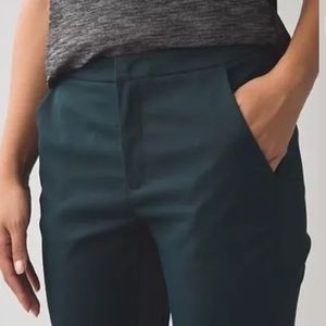 Lululemon &go City Trek Trouser DKFL size 6