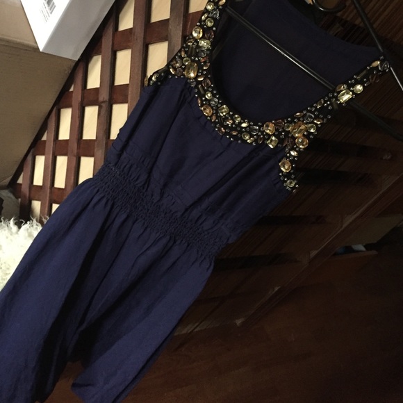Dress - Picture 2 of 4