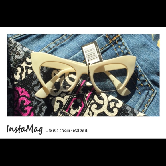 NWT Pop eyewear fashion glasses