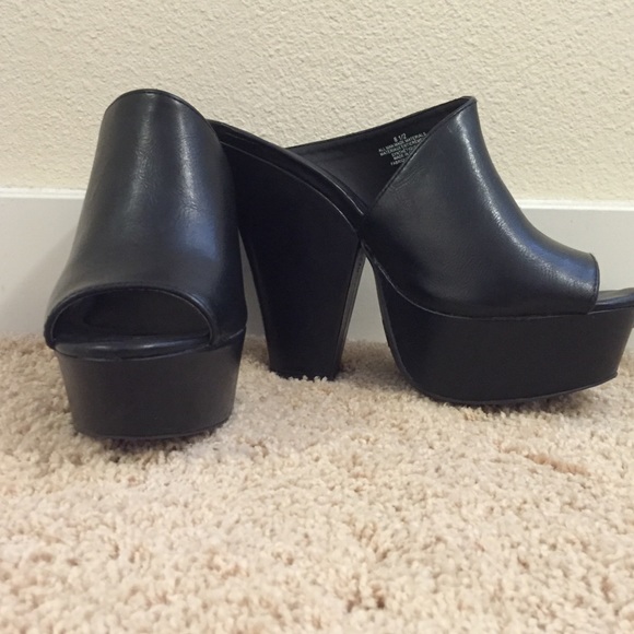 Target Mossimo Black Peep Toe Platform Wedge