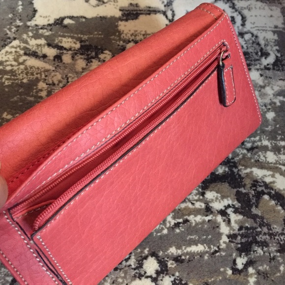 Nine West Wallet - Picture 4 of 4