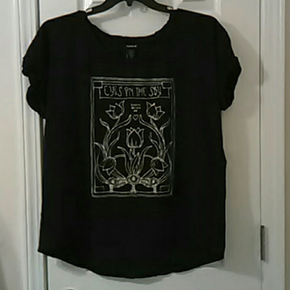 Cute TORRID top