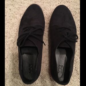Forever XXI Suede Tie Loafers - Black