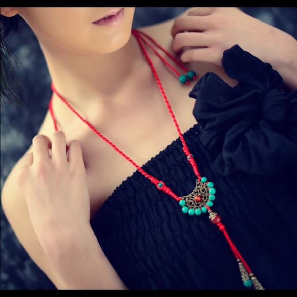 5⭐️ NEW. Red/turquoise rope, bead, metal necklace. - Picture 2 of 4
