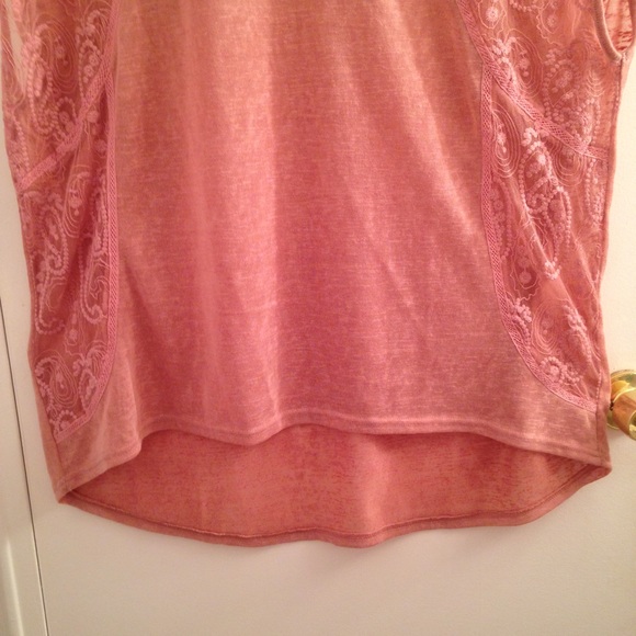 🎉HP!🎉 Forever 21 Lacey Short Sleeve Knit Top - Picture 3 of 4