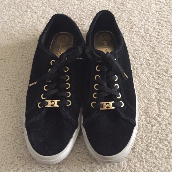 black suede & gold Michael Kors sneakers 👟👟