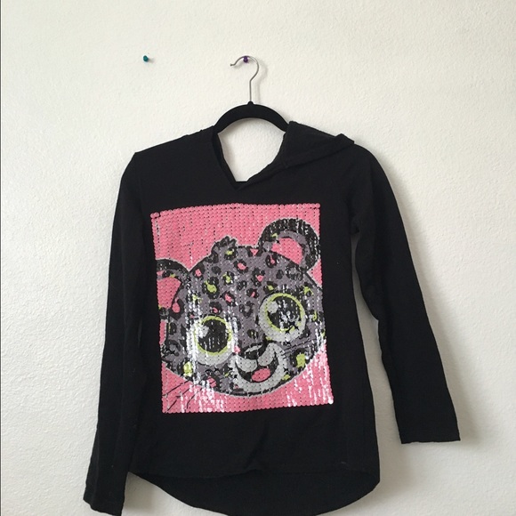 Black long sleeves hoodie