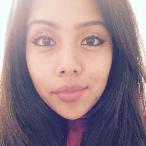 Meet your Posher, Fabiola