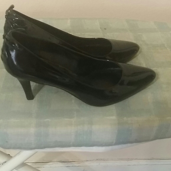 Pumps - Picture 4 of 4