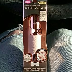 Physicians Formula Touch of Glow Stick