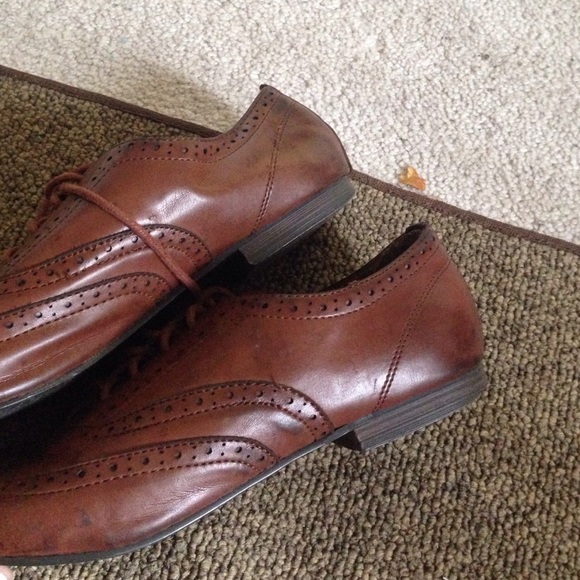 Oxfords - Picture 2 of 4