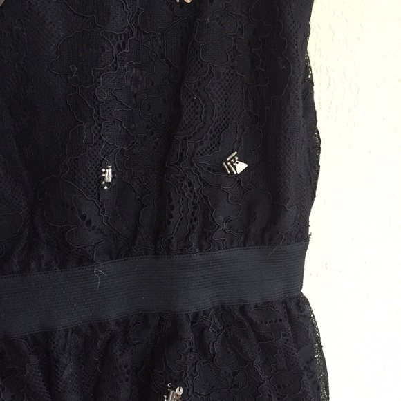 🚫SOLD🚫Anthropologie Lace Embellished Top - Picture 4 of 4