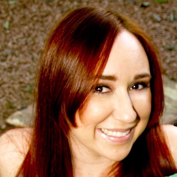 Meet your Posher, Kristie - Picture 1 of 1