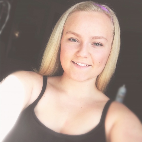 Meet your Posher, Madilyn