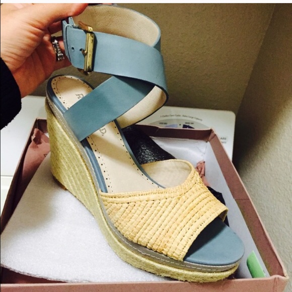 Rosegold Cali wedge sandal heels Sz 10 new - Picture 2 of 4