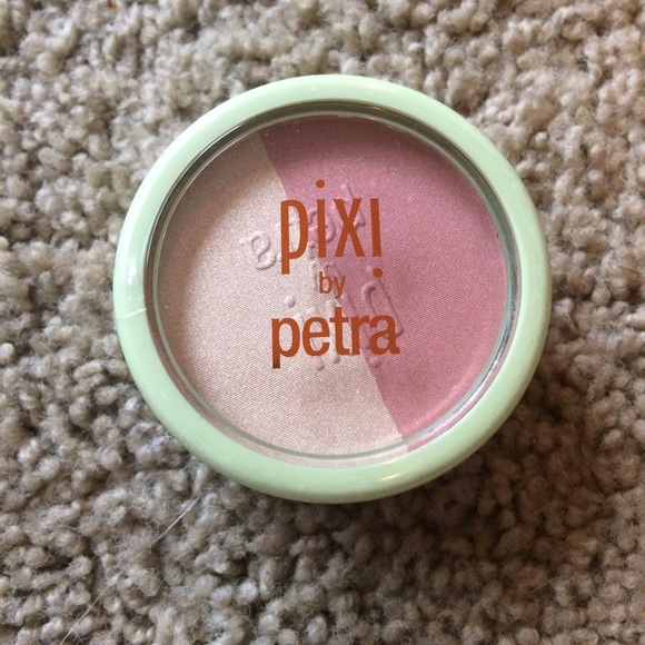 NEW Pixi by Petra beauty blush duo in rose gold