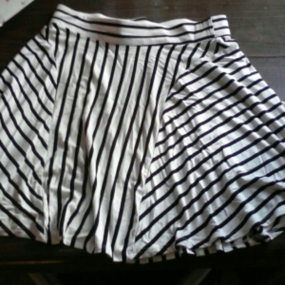 Charlotte Russe Stripped Skirt