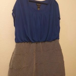 18W blue top with polka dot bottom.