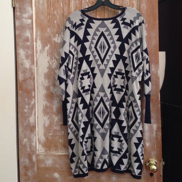 Tobi Size S/M Blue Aztec Sweater Dress - Picture 3 of 4