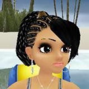 Meet your Posher, Maia