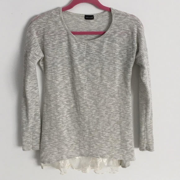 Love culture grey top!