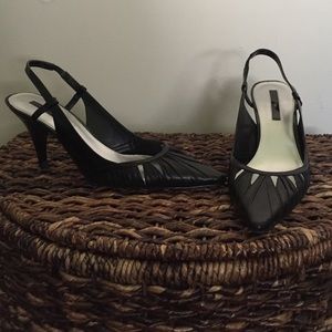 Bandolino Savanah Black Pumps - Size 10M