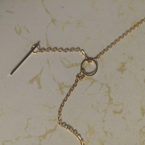🌟RESTOCKED🌟💟Gold Bar and Circle Necklace💟 - Picture 4 of 4