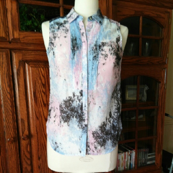 H&M Blouse - Picture 2 of 3