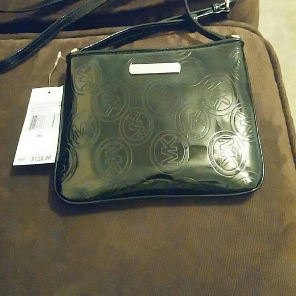 Michael Kors small crossbody leather bag - Picture 2 of 4