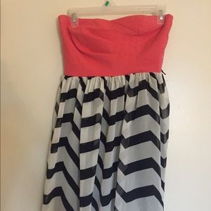 Size 7 strapless junior's dress