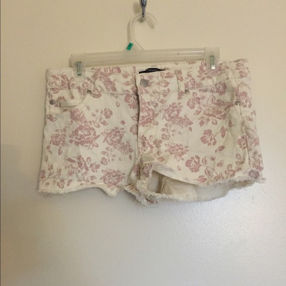 forever 21 flower shorts