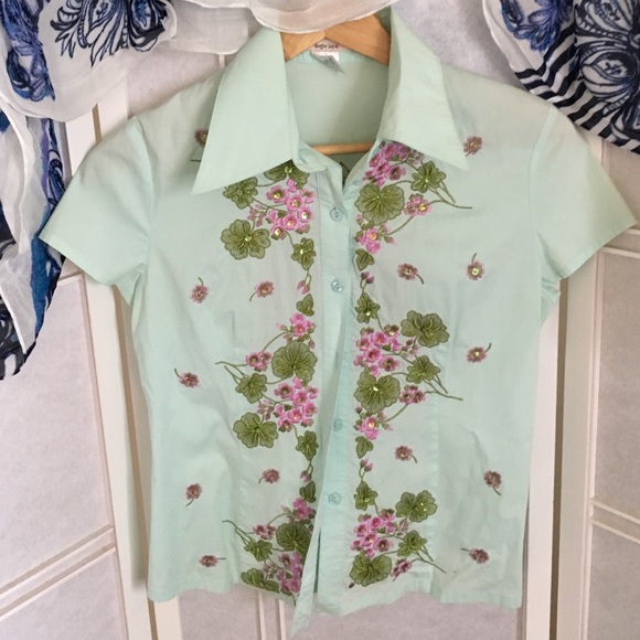 Beaded fitted shirt