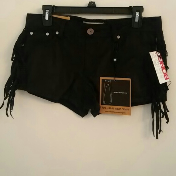 Brand new almost famous blk shorts w fringes sz: 7