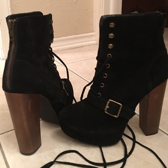 steve madden lace up heel boots