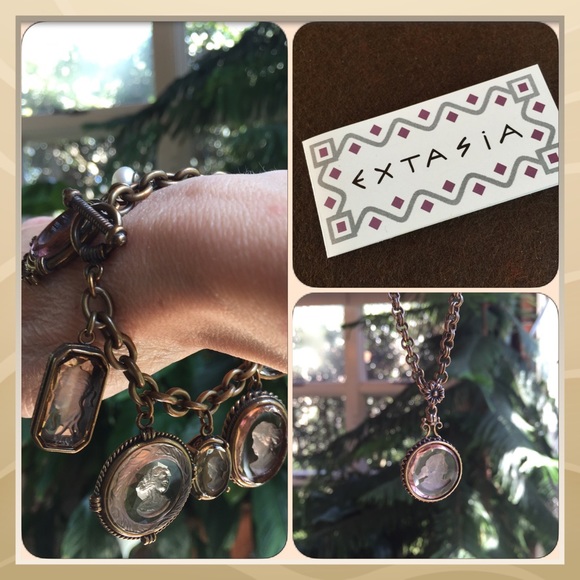 Authentic Extasia glass intaglio necklace set - Picture 1 of 4