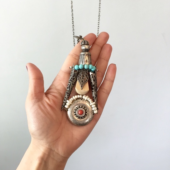 Warrior Luna Necklace - Picture 3 of 4