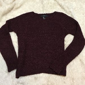 Burgundy knit warm sweater